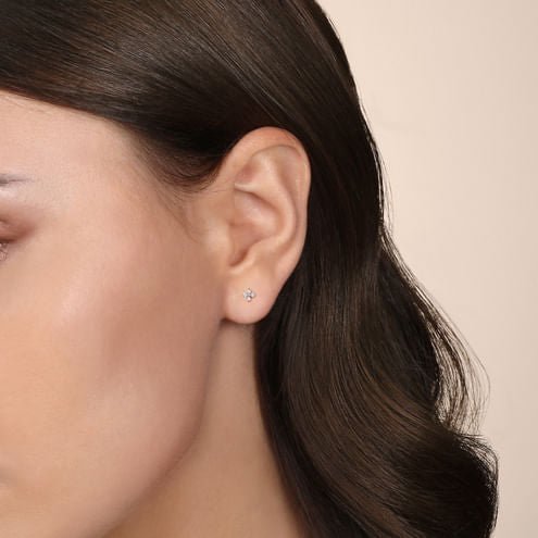 14K White Gold Diamond Stud Earrings - Everett Jewelry