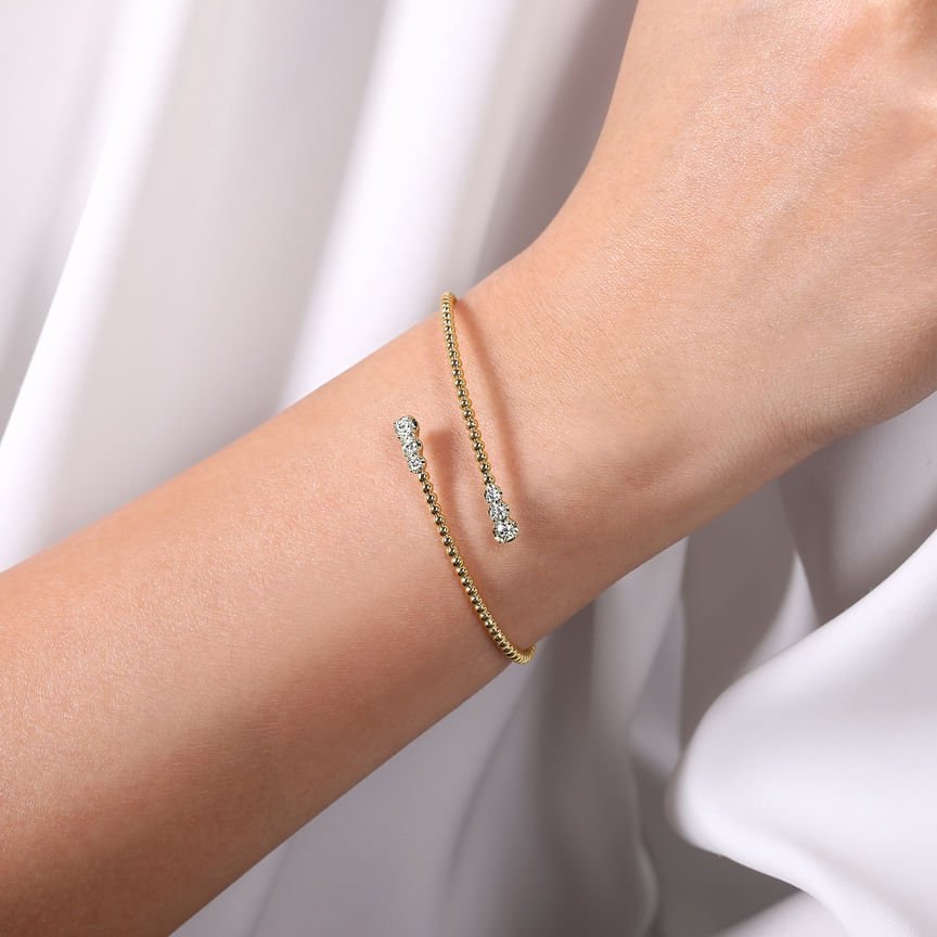 14K White - Yellow Gold Bujukan Graduating Diamond Bypass Bangle - Everett Jewelry