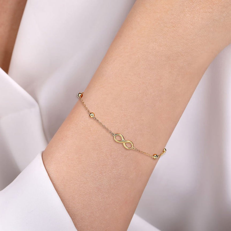 14K Yellow Gold Bujukan Chain Bracelet with Infinity Station - Everett Jewelry