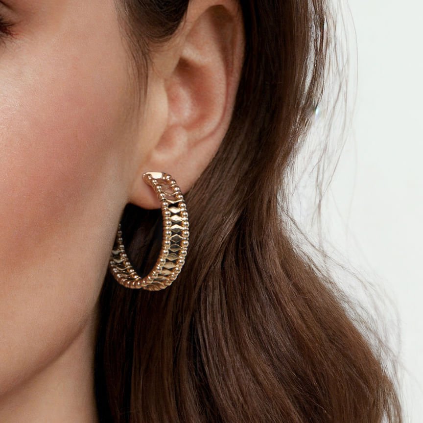 14K Yellow Gold Bujukan Classic Hoop Earrings in 30mm - Everett Jewelry