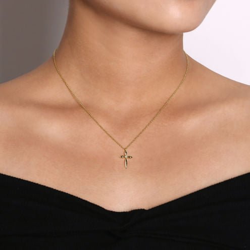14K Yellow Gold Diamond Cross Pendant Necklace - Everett Jewelry