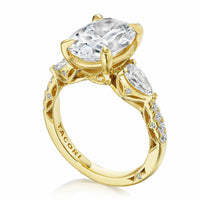 Dantela | Oval 3 - Stone Engagement Ring - Everett Jewelry