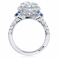 Dantela | Pear 3 - Stone Engagement Ring - Everett Jewelry