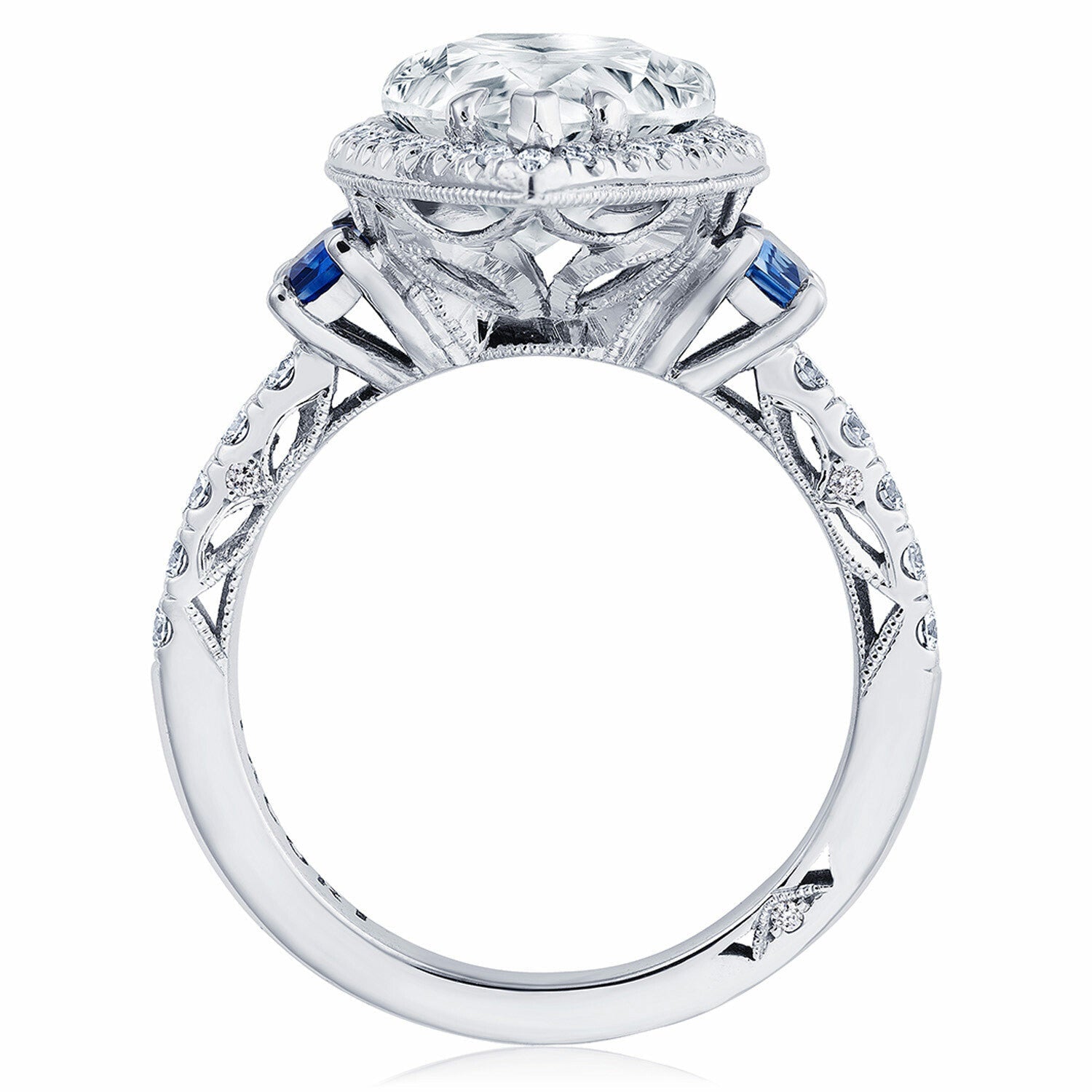 Dantela | Pear 3 - Stone Engagement Ring - Everett Jewelry