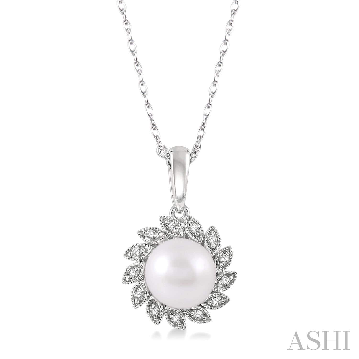 Ashi Necklaces and Pendants Pearl & Diamond Fashion Pendant