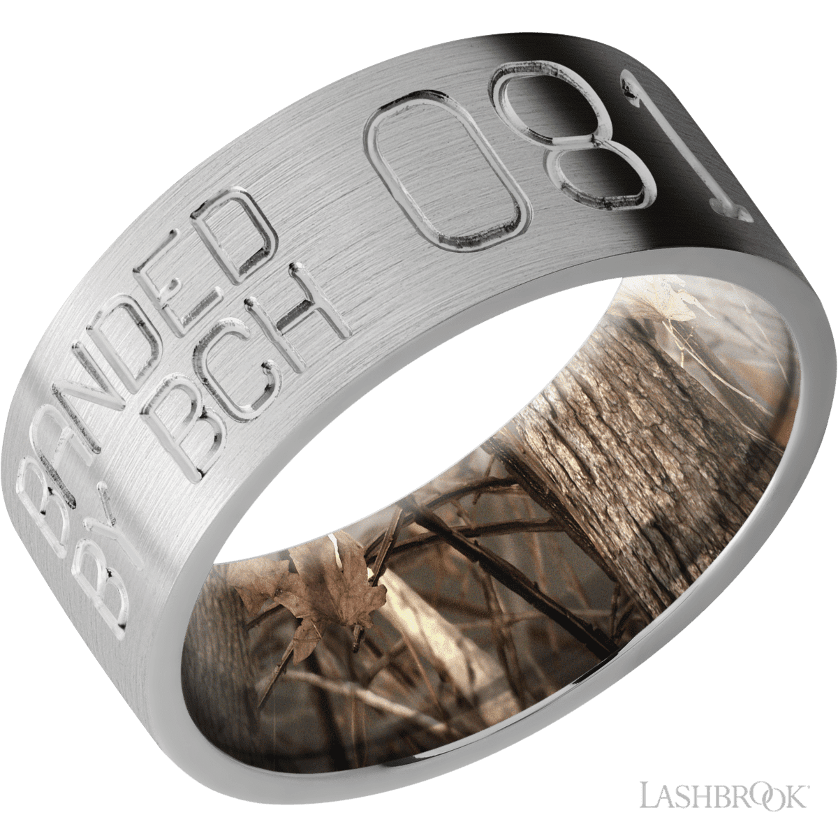 Lashbrook Designs Men's Band Titanium band with a machined duck band pattern also featuring a king's woodland sleeve
